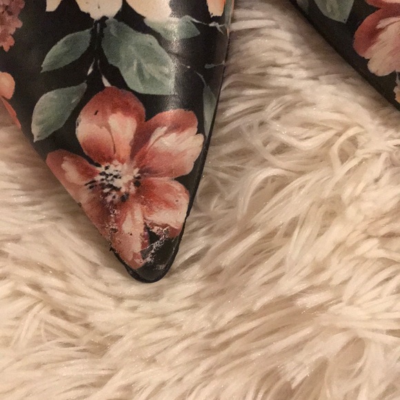 Nine West floral heels - Picture 3 of 5